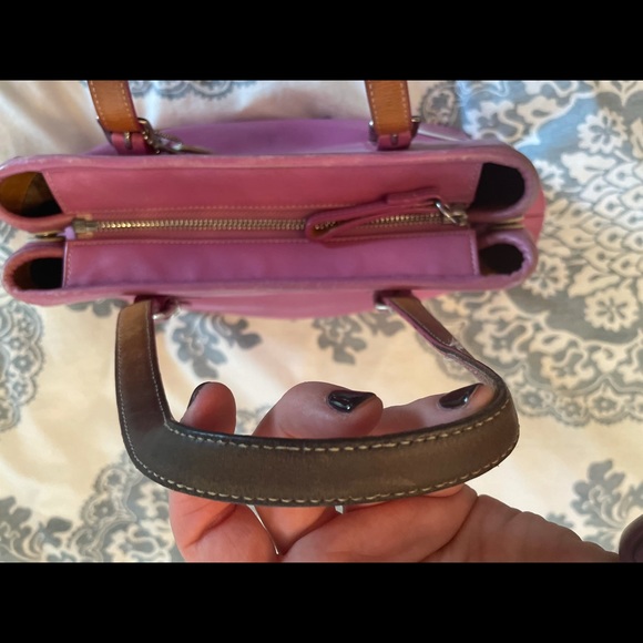 Coach Hamptons Collection Pink Leather Tote with White Stitching - Picture 6 of 12